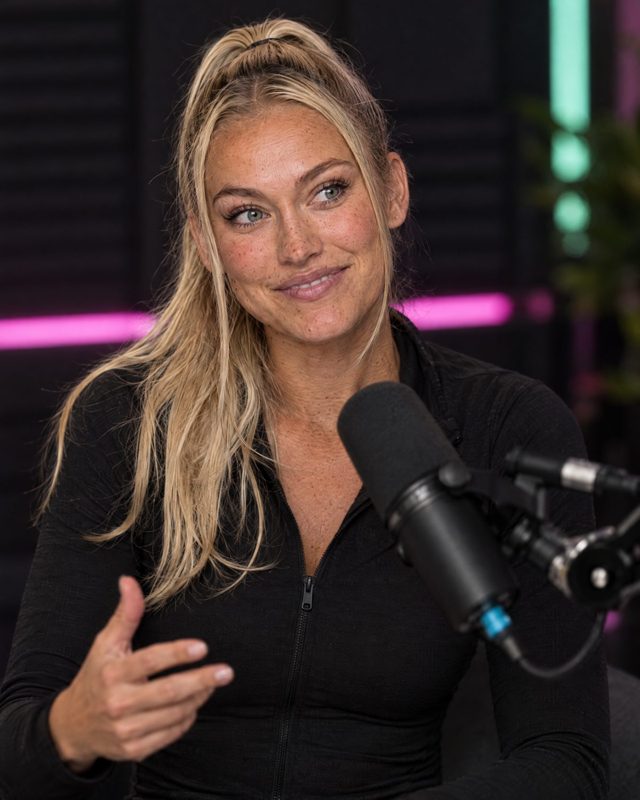Nina Vellin in her podcast studio (AI-generated image)